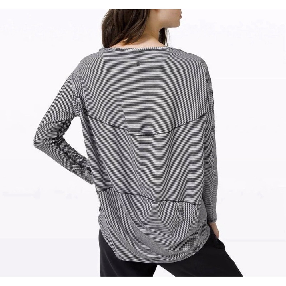 Lululemon Top Womens XL Black White Back In Action Long Sleeve Stripe Boat Neck